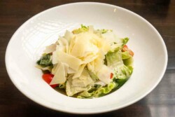 Baby romaine hearts, cherry tomatoes, croutons, shaved parmesan. Add Chicken $7
Add Shrimp $8